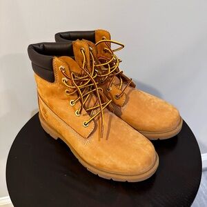 NEW TIMBERLAND BOOTS WOMEN’S NEW SIZE 7